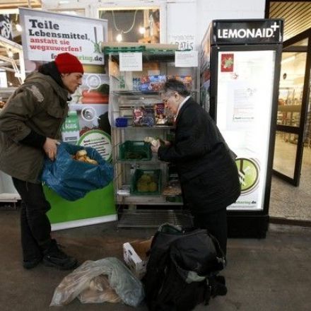 Street Eats: Free Urban Refrigerators for Sharing Spare Food