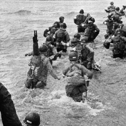 These Historic Photos Are A Stunning Reminder Of World War II For Memorial Day