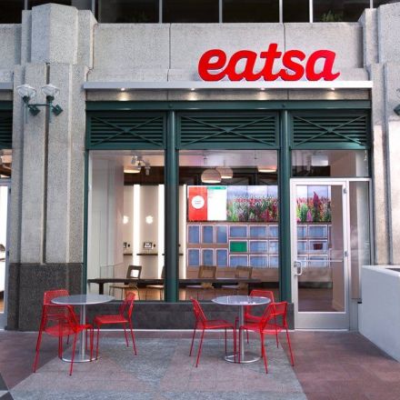 This is the first fast-food chain in America that requires zero human interaction