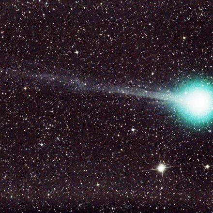 Comet Q2 Lovejoy Set to Ring in the New Year: Reader Images and More