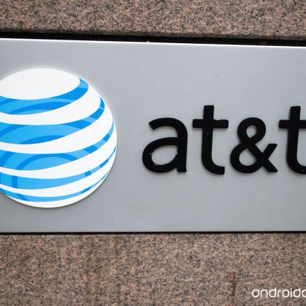 Federal court rejects lawsuit accusing AT&T of ‘data throttling’