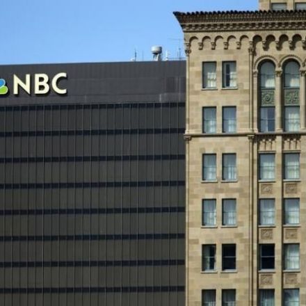 NBC sells $1 billion in ads for Rio Olympics