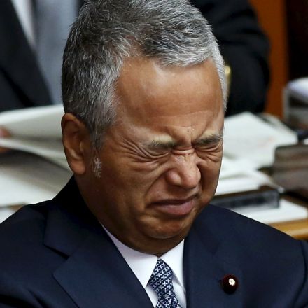Japan's economy minister resigns over bribery allegations