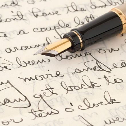 Turns Out Writing By Hand Isn’t Pointless, Can Reduce Anxiety & Boost Wellbeing