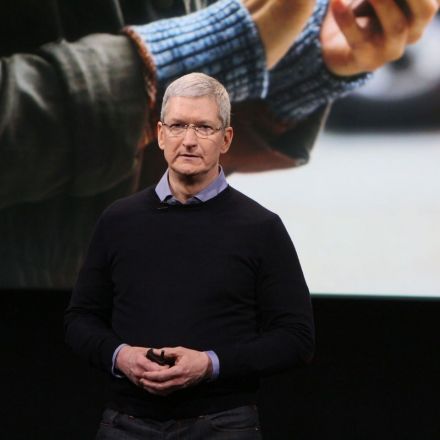Apple is about to post its first quarterly revenue decline since 2003