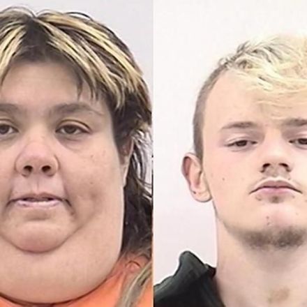 Colo. couple arrested for stealing Christmas decorations