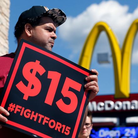 Alabama passes law banning cities and towns from increasing minimum wage