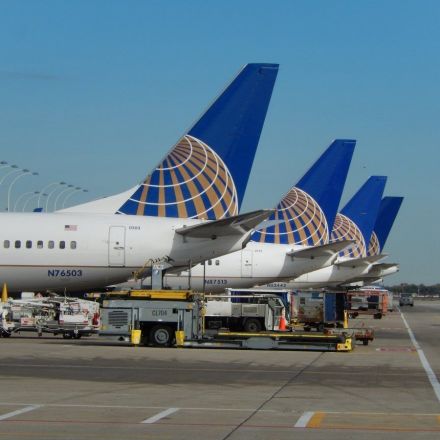 United Airlines sues 22-year-old who found method for buying cheaper plane tickets