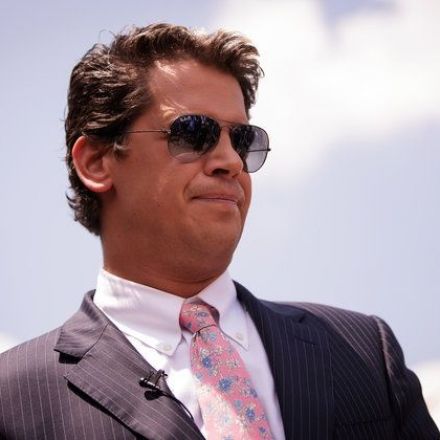 Critics Vow Boycott Of Simon & Schuster After Milo Yiannopoulos Book Deal