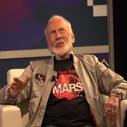 Buzz Aldrin says this is the problem with Elon Musk’s plans for Mars