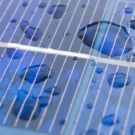 Scientists Are Developing Graphene Solar Panels That Generate Energy When It Rains