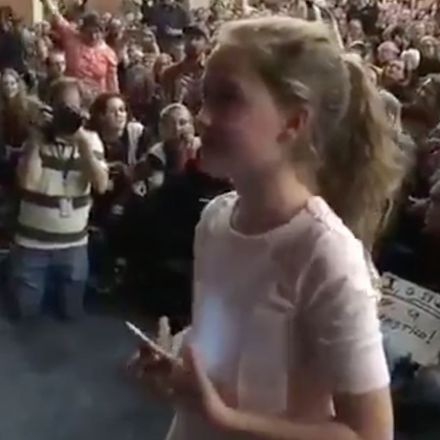 Congressman is righteously booed after dodging a young girl’s simple question about science