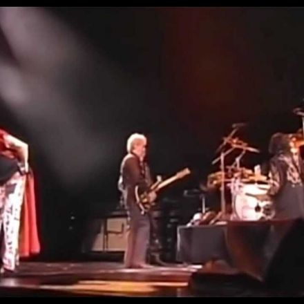 Aerosmith - Back in The Saddle - 1977 [Live in Japan 2002]