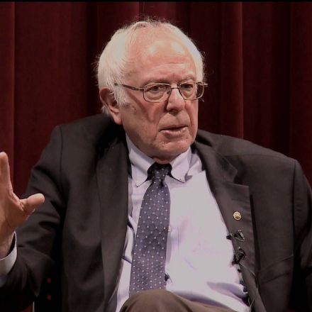 Bernie Sanders: Corporate Media is a Threat to Democracy