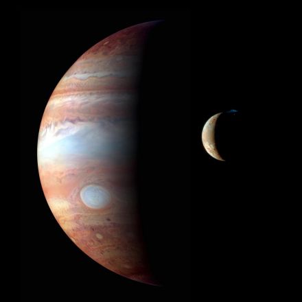 Jupiter Looms Large and 9 More Can’t-Miss Sky Events in April