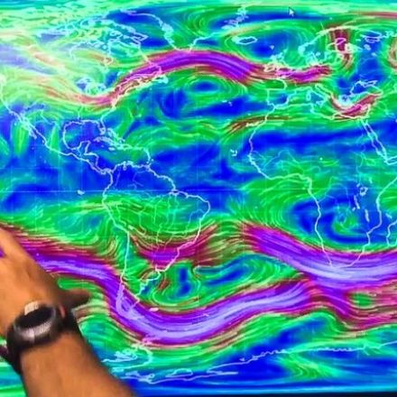 ‘Unprecedented’: Scientists declare ‘global climate emergency’ after jet stream crosses equator