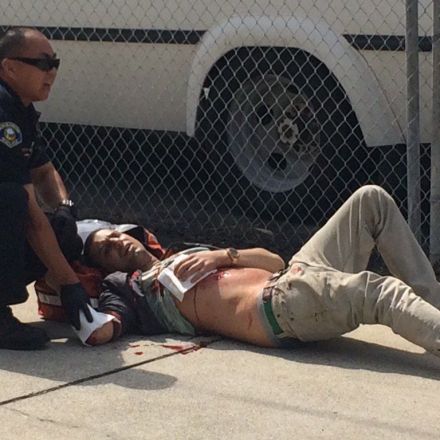 Ku Klux Klan rally in Anaheim erupts in violence; three stabbed