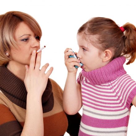 Child asthma emergency visits drop after indoor smoking bans