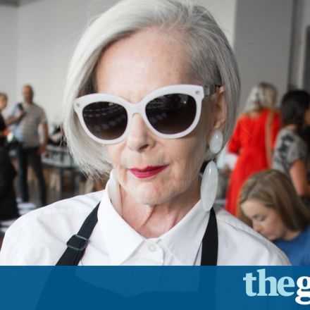 Fashion wakes up to the older woman