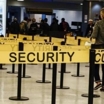 Airport screening made 70,000 miss American Airlines flights this year
