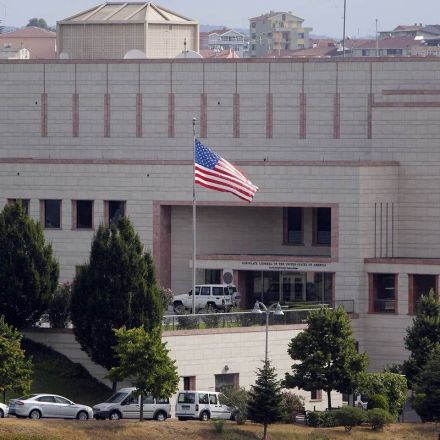 U.S. orders family members to leave consulate in Istanbul