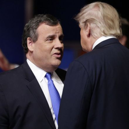 New Jersey Gov. Chris Christie Endorses Donald Trump