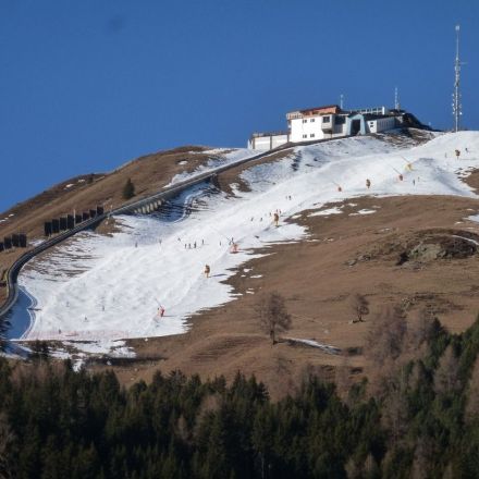Less snow and a shorter ski season in the Alps