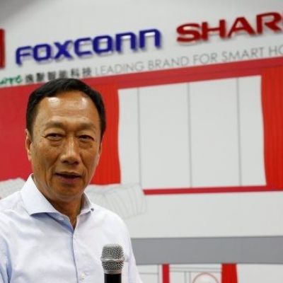 Foxconn Considers $7 Billion Investment to Build U.S. Factory
