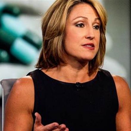 Senators probing EpiPen price hike received donations from Mylan PAC