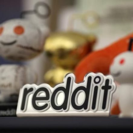 Reddit deletes surveillance 'warrant canary' in transparency report