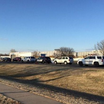 Gunman kills up to four in Kansas shooting spree