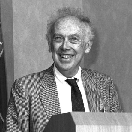 James Watson selling Nobel prize 'because no-one wants to admit I exist'
