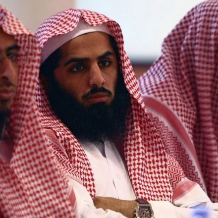 Saudi man gets 10 years, 2,000 lashes over atheist tweets