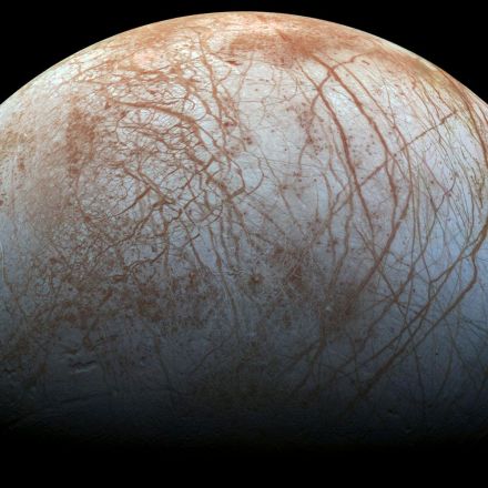 Exploring Europa. NASA Keeps Planning Lander Mission