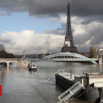 Paris braced as Seine surges higher