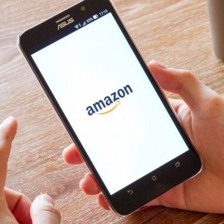 Amazon to Soon Experiment Sharing Your Internet With Neighbors