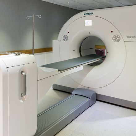 Siemens, DHS warn of “low skill” exploits against CT and PET Scanners