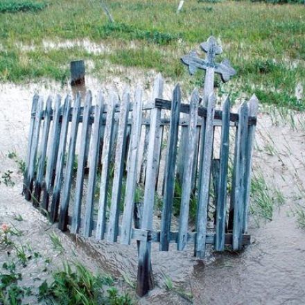 The Abandoned Graveyards on a Thawing Arctic Island