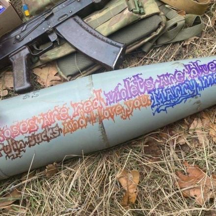Couples are proposing to each other by writing 'marry me' on Ukrainian artillery shells to be fired at Russians