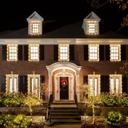 Original 'Home Alone' house is now available to book on Airbnb