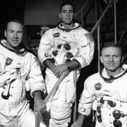 Frank Borman, who commanded the first Apollo mission to the moon, dies at 95