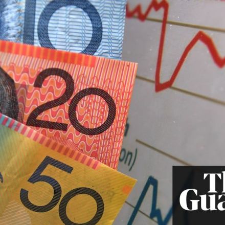Most Australians' wages have declined but CEO pay is better than ever