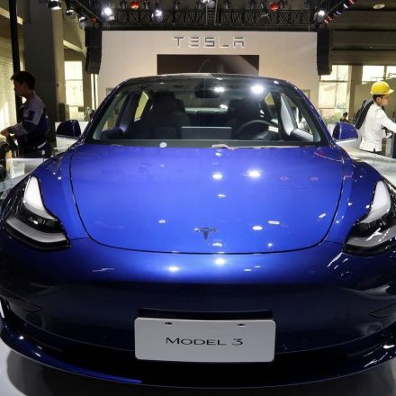Tesla secures $1.29 billion loan from Chinese banks for Shanghai factory
