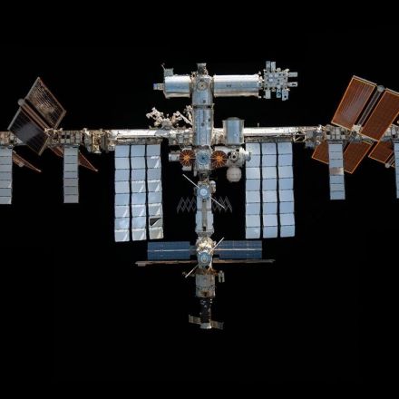 White House directs NASA to extend International Space Station operations through 2030