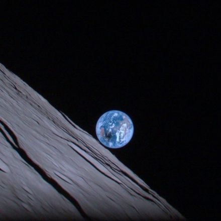 Days before dying, Japan's lunar lander snaps glorious photo of Earth during a total solar eclipse