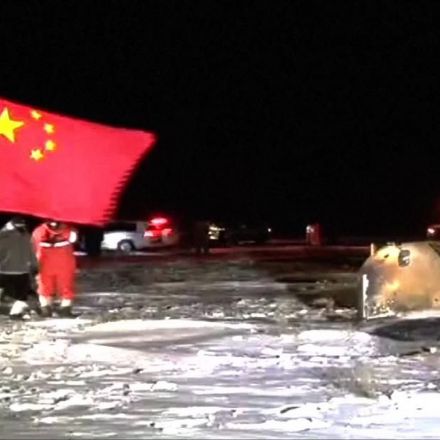 China's Chang'e-5 mission returns to Earth with moon samples