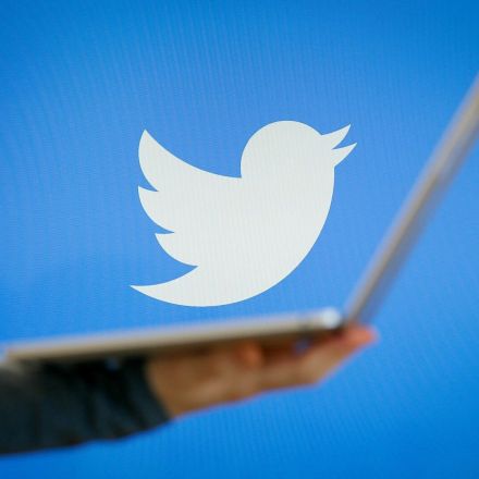 Twitter begins testing Reddit-style nested conversations