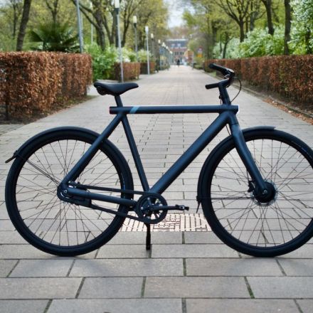 VanMoof’s e-bike ad banned in France for creating a "climate of anxiety"