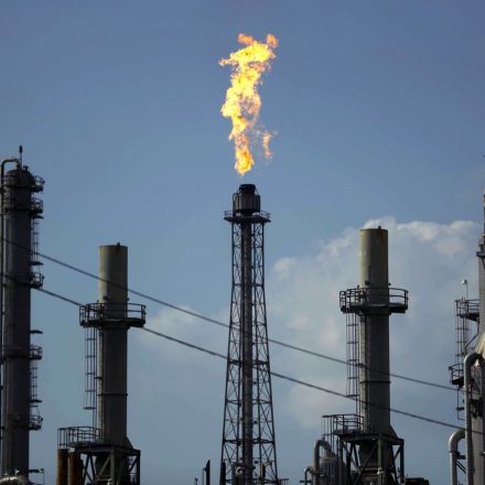 U.S. releases 1 million barrels of oil from strategic reserve