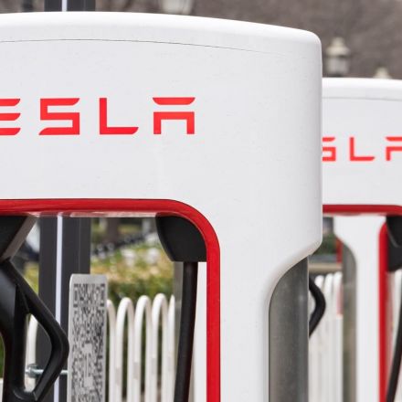 Tesla reports 422,875 deliveries for first quarter of 2023